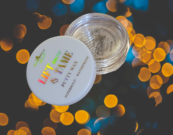 Vax till ögonbryn. Lyft och tämja ögonbryn vax. Lift Brow and Tame Putty Wax .Styling wax.
